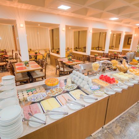 Hotel Dan Inn Uberaba & Convencoes By Nacional Inn エクステリア 写真