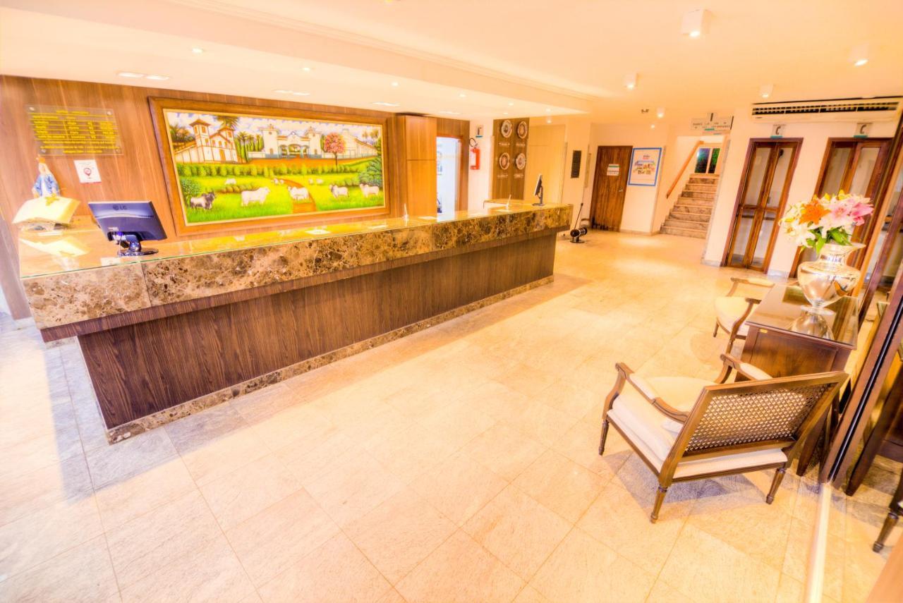 Hotel Dan Inn Uberaba & Convencoes By Nacional Inn エクステリア 写真