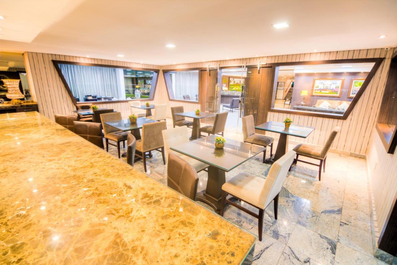 Hotel Dan Inn Uberaba & Convencoes By Nacional Inn エクステリア 写真