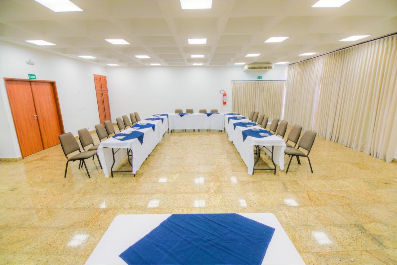 Hotel Dan Inn Uberaba & Convencoes By Nacional Inn エクステリア 写真