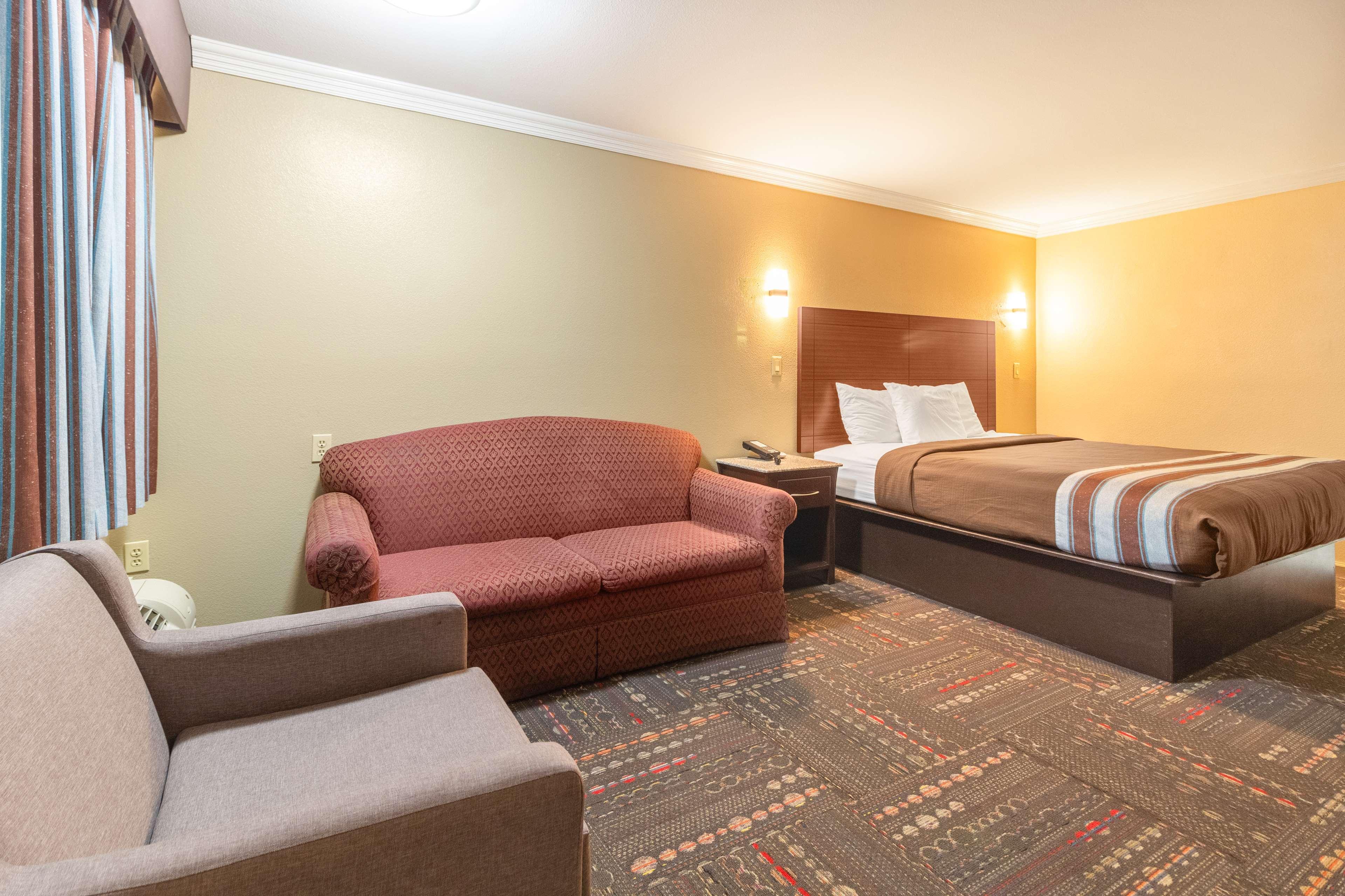 Hotel Dan Inn Uberaba & Convencoes By Nacional Inn エクステリア 写真