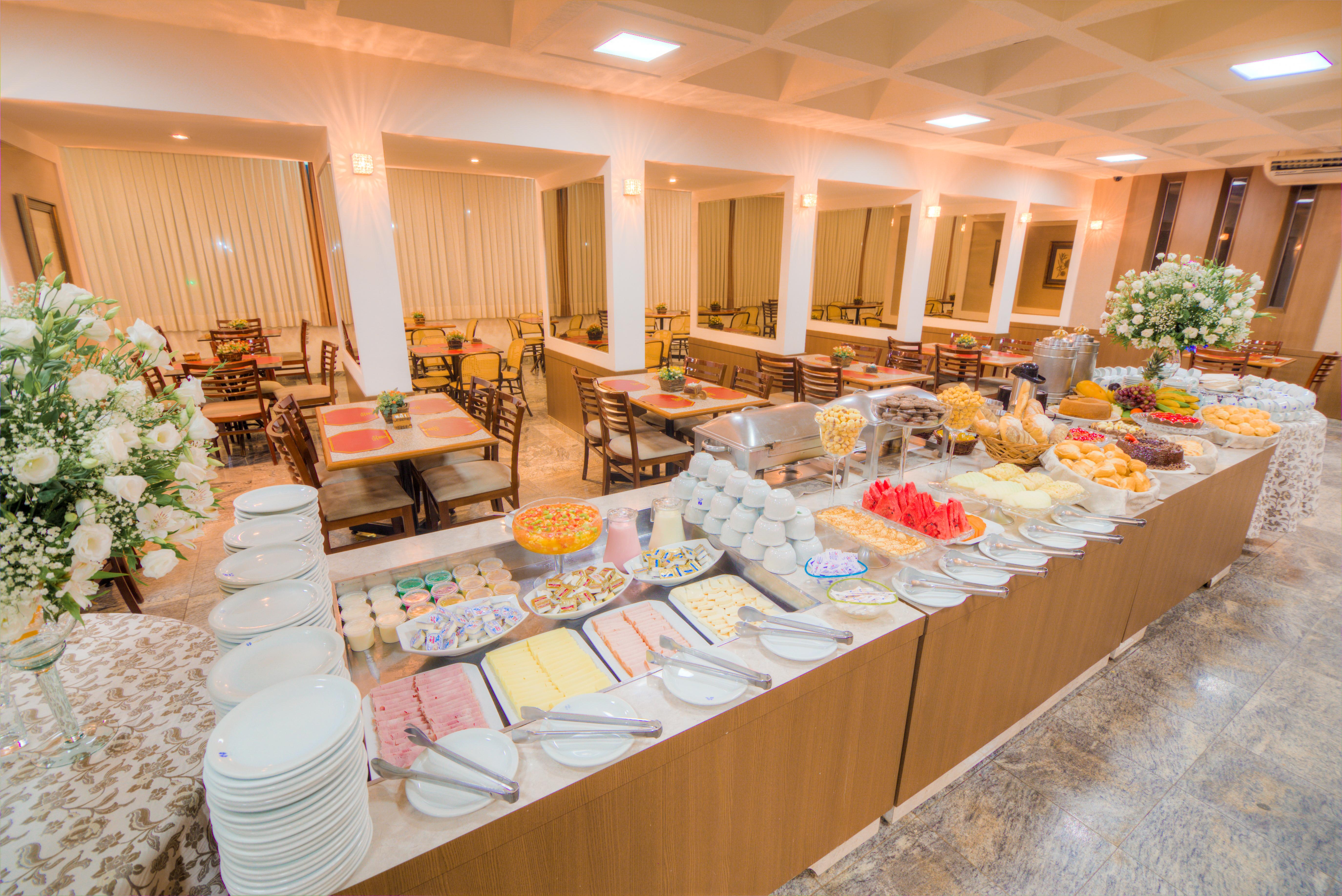 Hotel Dan Inn Uberaba & Convencoes By Nacional Inn エクステリア 写真