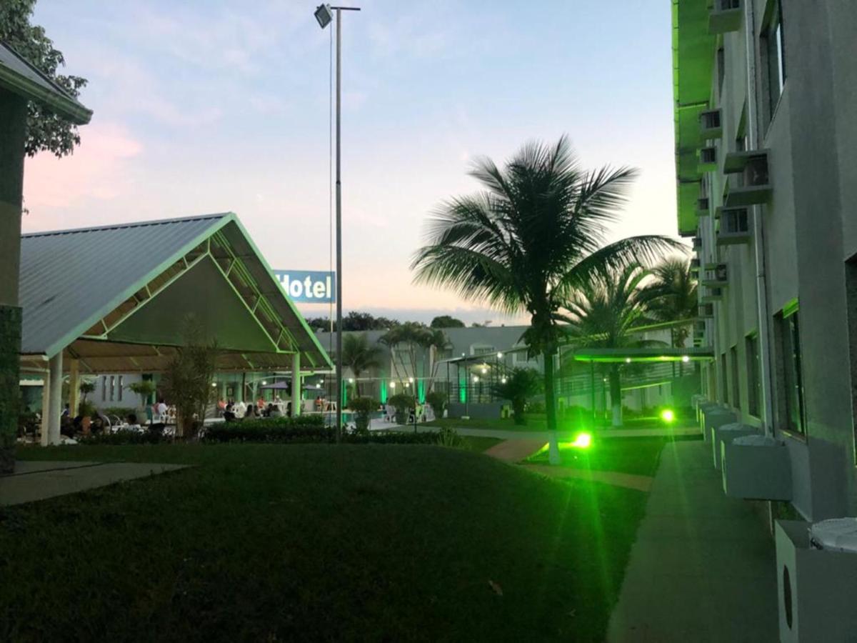 Hotel Dan Inn Uberaba & Convencoes By Nacional Inn エクステリア 写真
