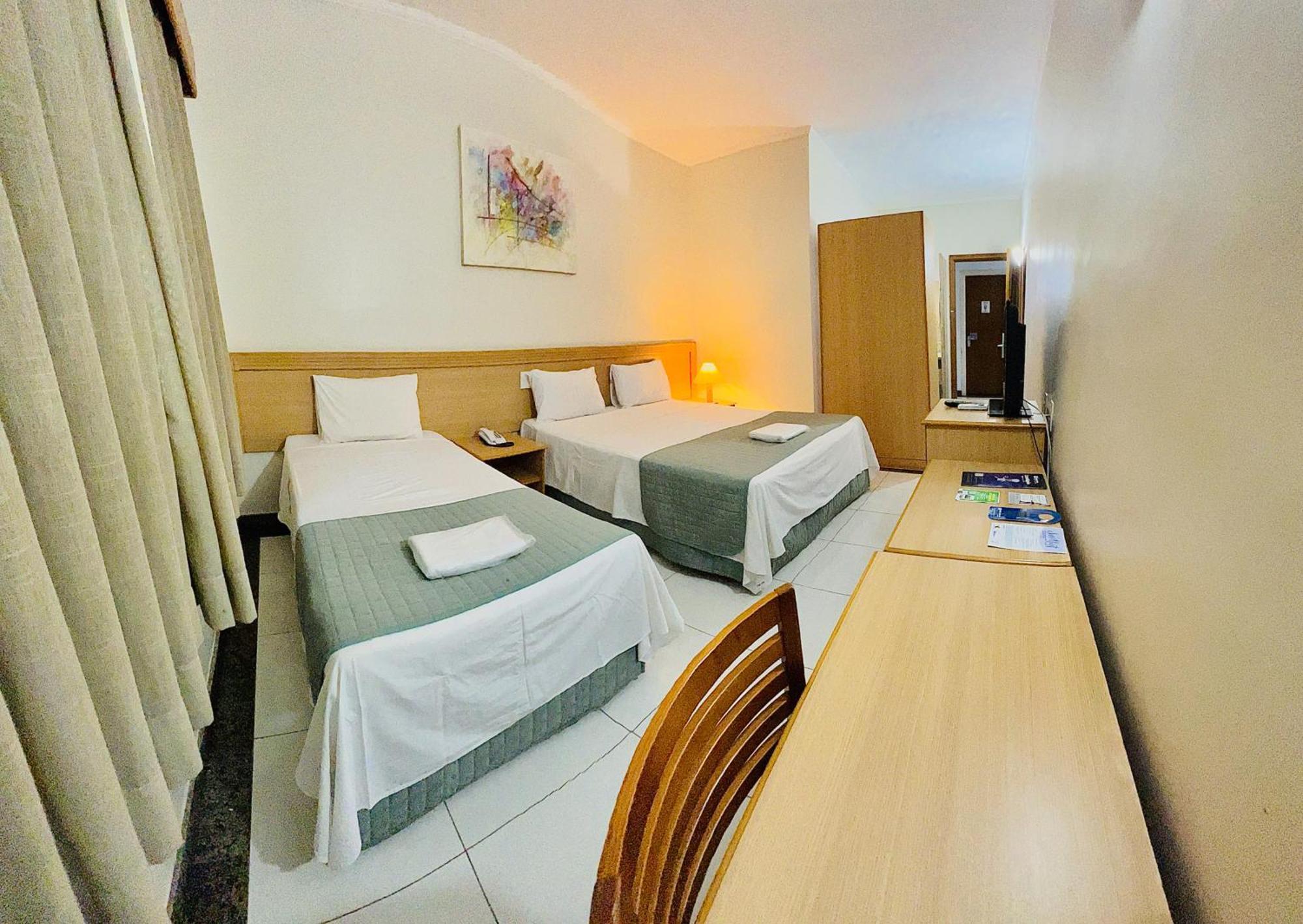 Hotel Dan Inn Uberaba & Convencoes By Nacional Inn エクステリア 写真